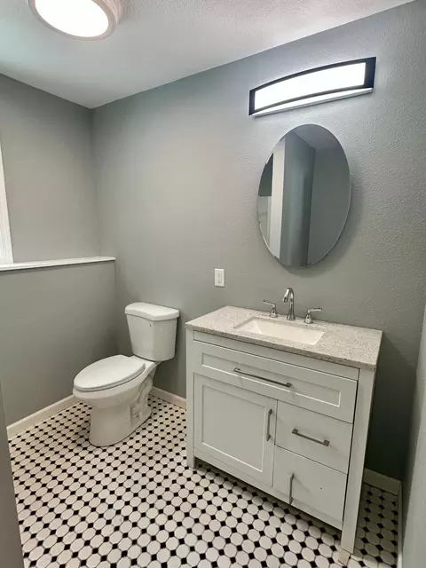 Bath - 605 7th St W, Park Rapids, MN 56470 photo 5 of 6
