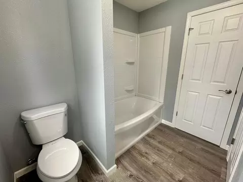 Bath - 605 7th St W, Park Rapids, MN 56470 photo 2 of 6
