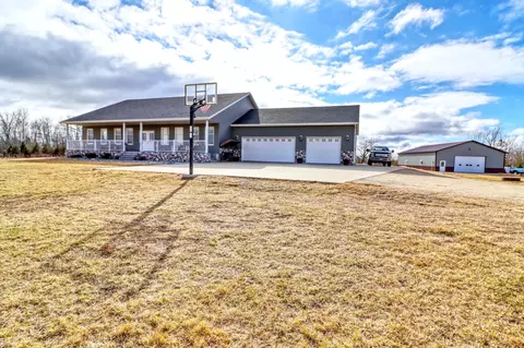 18779 35th Ave N, Hawley, MN 56549