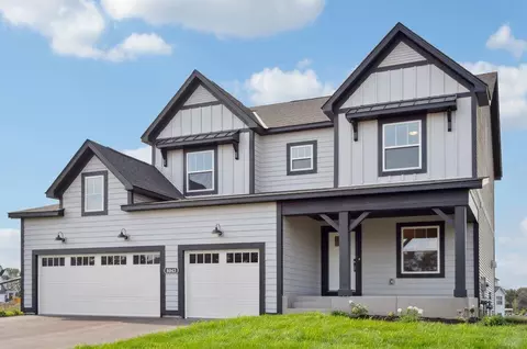 1015 Legacy Dr, Delano, MN 55328
