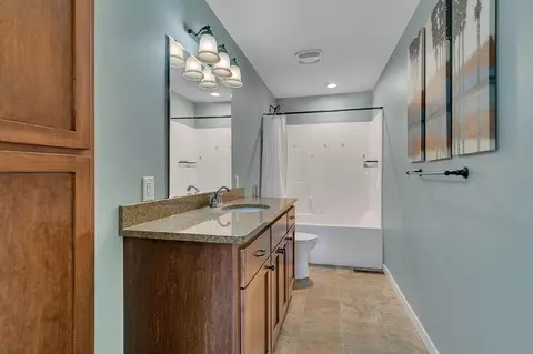 Bath - 109 Main St E, Spring Hill, MN 56352 photo 1 of 1
