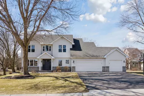 8837 Comstock Ct, Maple Grove, MN 55311
