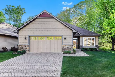 15563 Drake Cir NW, Prior Lake, MN 55372