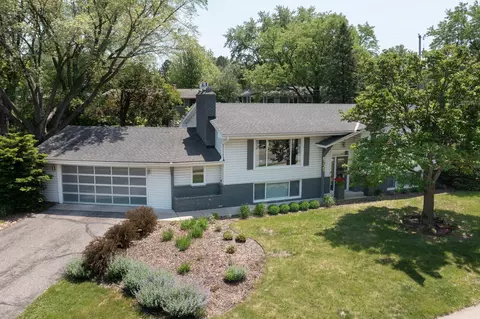 6725 Valley View Rd, Edina, MN 55439