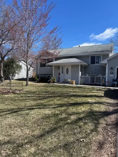 14525 Kerry St NW, Andover, MN 55304