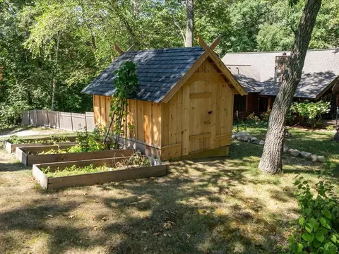 Exterior - 31528 Lakeview Dr, Cushing, MN 56443 photo 3 of 29