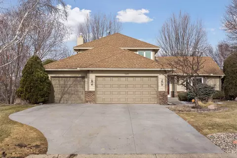 13610 59th Pl N, Plymouth, MN 55446