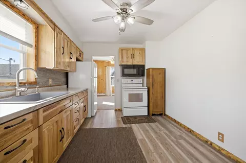 Kitchen - 412 2nd St N, Tower, MN 55790 photo 1 of 3
