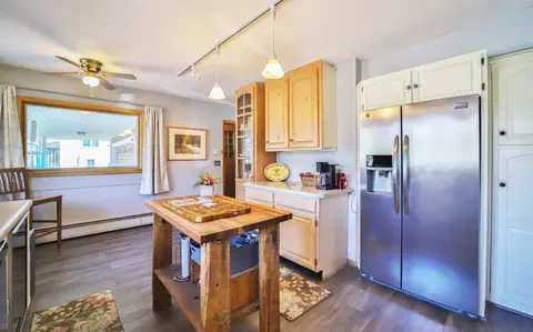 Kitchen - 1507 S 6th St, Brainerd, MN 56401 photo 4 of 5
