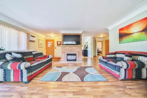 Living - 1507 S 6th St, Brainerd, MN 56401 photo 1 of 8