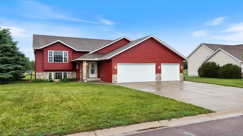 2100 Blake Ave, Lester Prairie, MN 55354