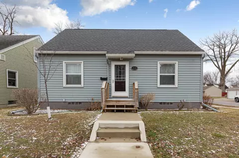349 Tyler Ave, North Mankato, MN 56003