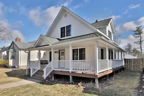 1522 Maywood St, Saint Paul, MN 55117