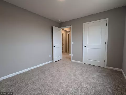 Bedroom - 2735 Ivan Ave NE, Saint Michael, MN 55376 photo 4 of 5
