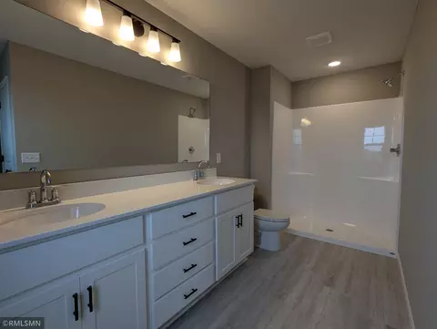 Bath - 2735 Ivan Ave NE, Saint Michael, MN 55376 photo 1 of 2