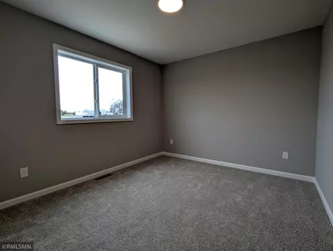 Bedroom - 2735 Ivan Ave NE, Saint Michael, MN 55376 photo 3 of 5