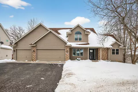 3444 83rd St E, Inver Grove Heights, MN 55076