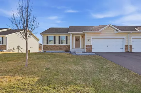 1108 Natalie Ave, Montrose, MN 55363