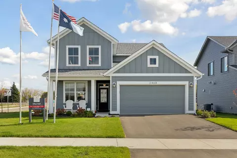 10941 37th St N, Lake Elmo, MN 55042