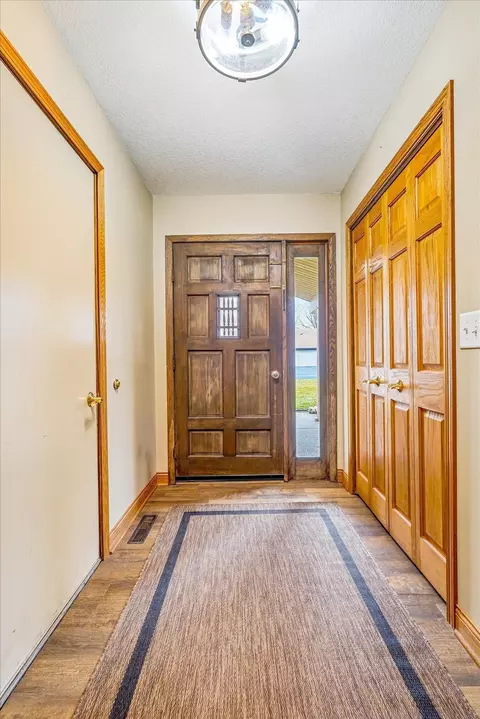 Entry Way - 1487 Meadow Ln, Maple Plain, MN 55359 photo 1 of 1