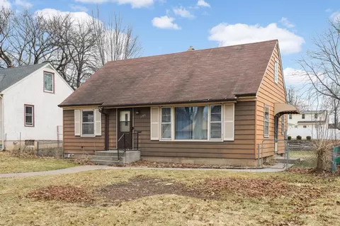1140 Ottawa Ave, West Saint Paul, MN 55118