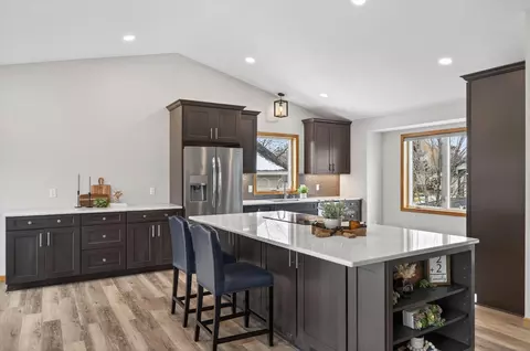 13941 Fountain Ave N, Hugo, MN 55038