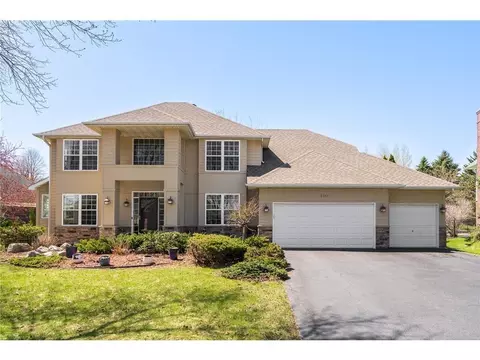 8048 Marsh Creek Alcove, Woodbury, MN 55125