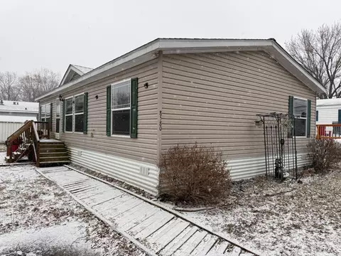 8580 Atlantic Ave, Inver Grove Heights, MN 55077