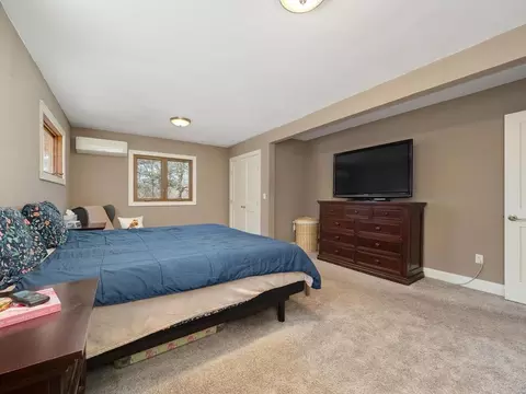 Bedroom - 1380 Braun Ct, Eagan, MN 55123 photo 2 of 4