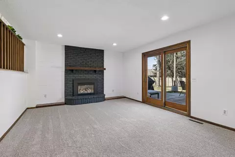 Living - 4841 Safari Ct N, Eagan, MN 55122 photo 4 of 7