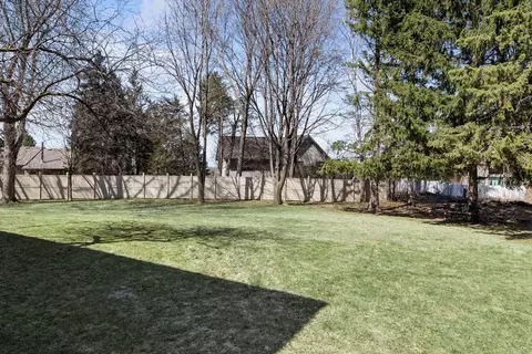 Exterior - 4841 Safari Ct N, Eagan, MN 55122 photo 7 of 9