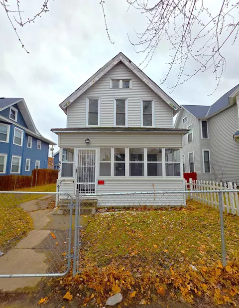 578 Sherburne Ave, Saint Paul, MN 55103
