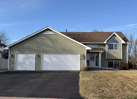 17564 Gander Ln, Farmington, MN 55024
