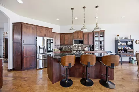 Kitchen - 16496 42nd St SE, Mapleton, ND 58059 photo 1 of 6