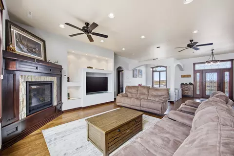 Living - 16496 42nd St SE, Mapleton, ND 58059 photo 3 of 7