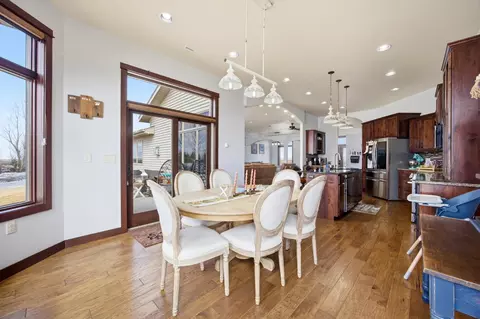 Dining - 16496 42nd St SE, Mapleton, ND 58059 photo 4 of 4
