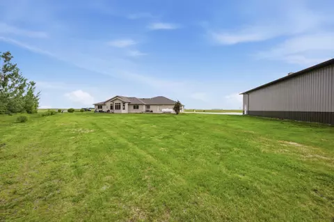 Exterior - 16496 42nd St SE, Mapleton, ND 58059 photo 9 of 11