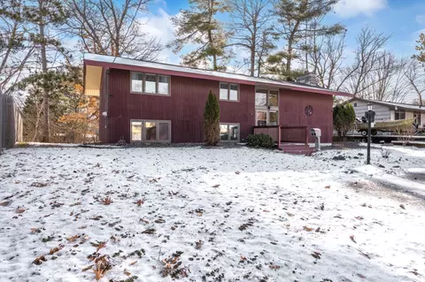 607 Cross Ave S, Amery, WI 54001