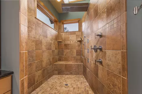 Bath - 25809 Emerald Dr, Pelican Rapids, MN 56572 photo 3 of 4