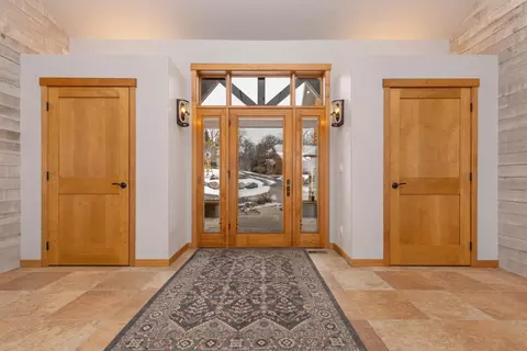 Entry Way - 25809 Emerald Dr, Pelican Rapids, MN 56572 photo 1 of 4