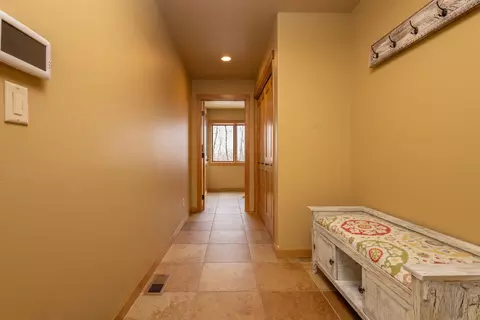 Entry Way - 25809 Emerald Dr, Pelican Rapids, MN 56572 photo 3 of 4