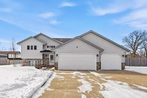 670 W 11th St, Rush City, MN 55069