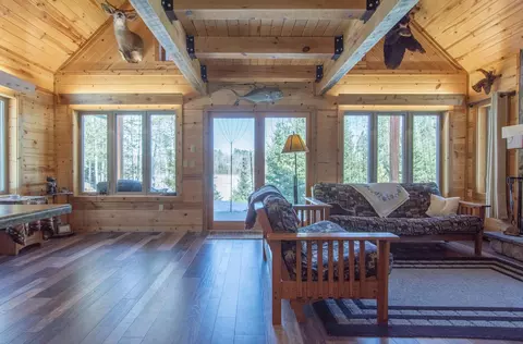 Living - 25440 Odonnell Ln, Bigfork, MN 56628 photo 4 of 7