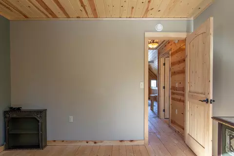 Bedroom - 25440 Odonnell Ln, Bigfork, MN 56628 photo 6 of 6