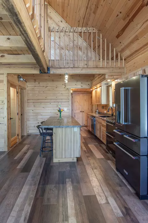 Kitchen - 25440 Odonnell Ln, Bigfork, MN 56628 photo 2 of 4