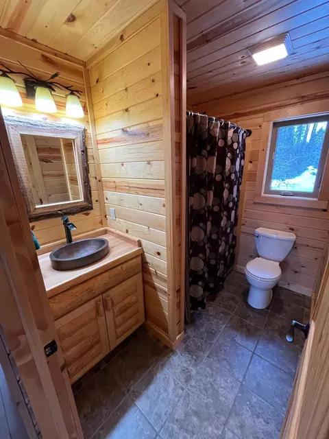Bath - 25440 Odonnell Ln, Bigfork, MN 56628 photo 10 of 15