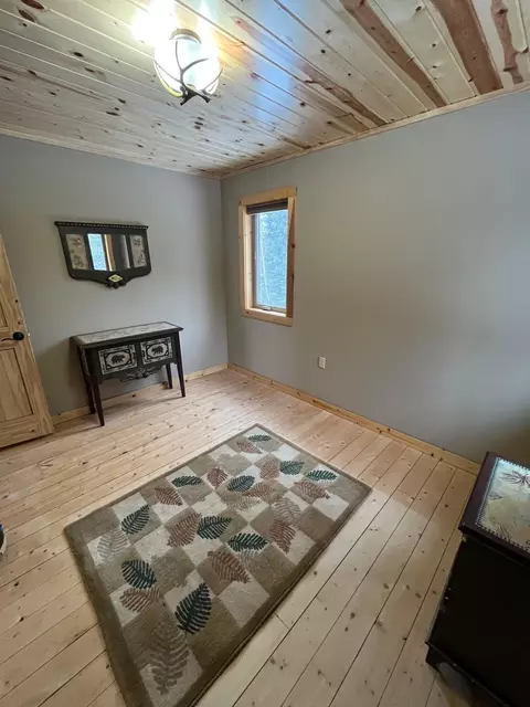 Bedroom - 25440 Odonnell Ln, Bigfork, MN 56628 photo 4 of 6