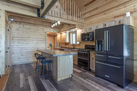 Kitchen - 25440 Odonnell Ln, Bigfork, MN 56628 photo 1 of 4