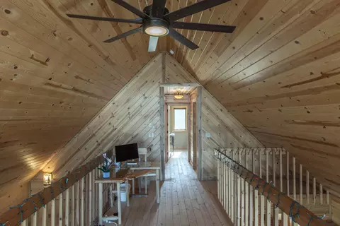 Entry Way - 25440 Odonnell Ln, Bigfork, MN 56628 photo 3 of 3