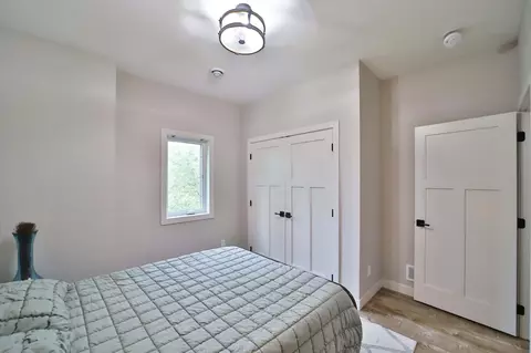 Bedroom - 2147 Summit Dr, Cushing, MN 56443 photo 9 of 10